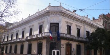 Zvolávajú veľvyslancov z Nemecka a Francúzska v Montevideo na pasovú krízu - Mercopress
