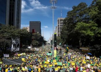 Příznivci Bolsonaro se shromažďují po celé Brazílii, aby ji podpořili - Mercopress