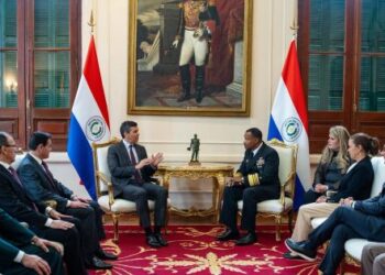 Peña sa koná kľúčové stretnutie s admirál Holsey - Mercopress