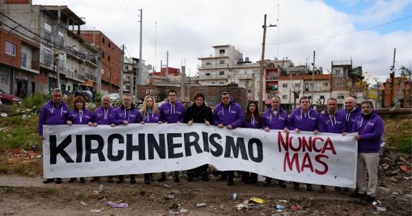 Milei zapne volební kampaň, která rovná Kirchnerismu se státním terorismem - Mercopress 65 Milei zapne volební kampaň, která rovná Kirchnerismu se státním terorismem - Mercopress