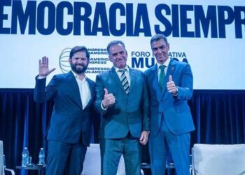 Orsi a Topolansky vzdávajú hold Mujici v New Yorku - Mercopress