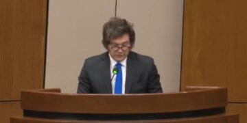 Milei zdôrazňuje kontrast medzi argentínskym úpadkom a pokrokom Paraguay - Mercopress