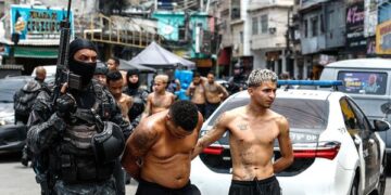 Argentina posiluje hraniční kontroly proti členům brazilského gangu 53 Argentina posiluje hraniční kontroly proti členům brazilského gangu