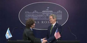USA kupují argentinské pesos na záchranu Milei z „akutní nelikviditě“ - Mercopress