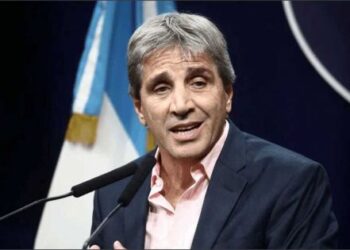 Argentina se drží plovoucího dolaru, oznamuje Caputo - Mercopress