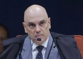 De Moraes nařídí guvernérovi Ria, aby vysvětlil operaci Containment