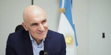Argentinský libertariánský kongresman spojený s lidským obchodováním s drogami chtěl v Texasu - Mercopress