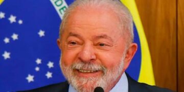 Lula odjíždí na turné po Asii