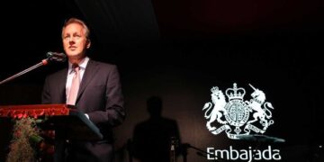 Více než 800 hostů oslavilo narozeniny krále Carlose III. v Buenos Aires