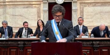 Milei získává parlamentní schválení rozpočtu na rok 2026 51 Milei získává parlamentní schválení rozpočtu na rok 2026