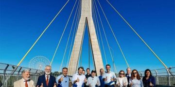 Integračný most medzi Paraguajom a Brazíliou slávnostne uvedený do prevádzky 1 Integračný most medzi Paraguajom a Brazíliou slávnostne uvedený do prevádzky