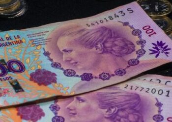 Síla pesa způsobuje odliv dolarů z Argentiny