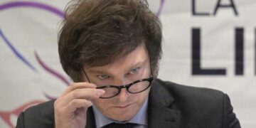 Milei uděluje kontroverzní pravomoci zpravodajským agentům 64 Milei uděluje kontroverzní pravomoci zpravodajským agentům