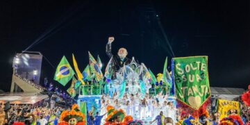 pocty, satiry a skandály 51 pocty, satiry a skandály