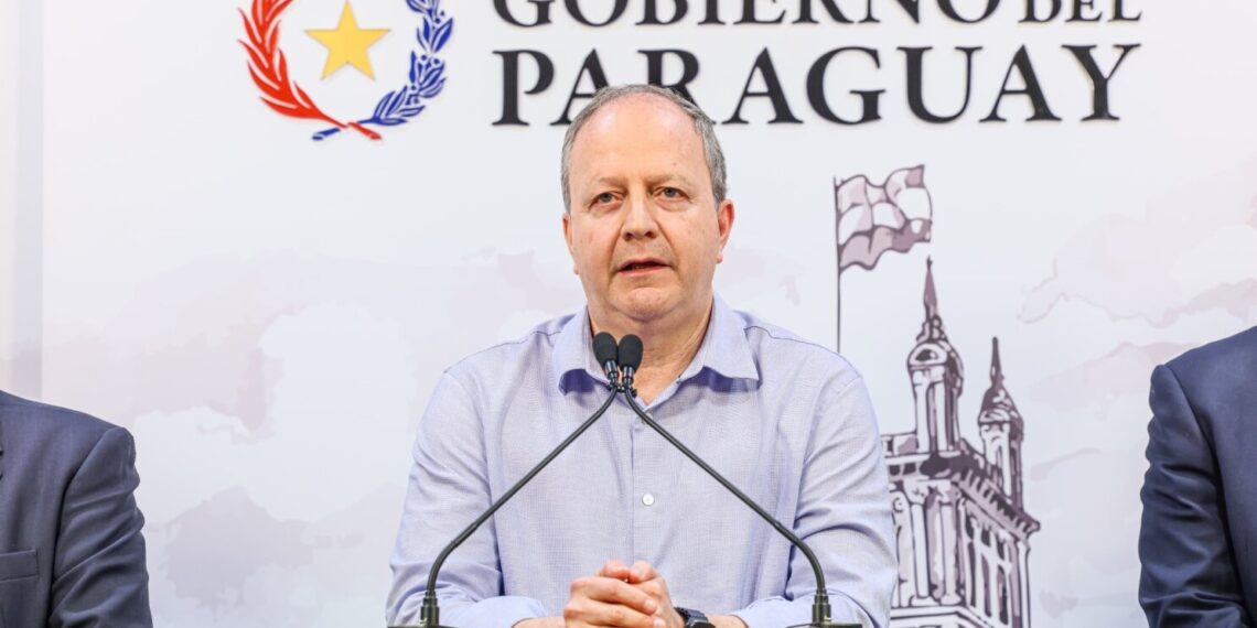 Fernández Valdovinos sa vzdáva svojej rezignácie a oznamuje plán proti daňovým dlhom 65 Fernández Valdovinos sa vzdáva svojej rezignácie a oznamuje plán proti daňovým dlhom