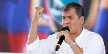 polemiku o návšteve odsúdeného exprezidenta 1 polemiku o návšteve odsúdeného exprezidenta