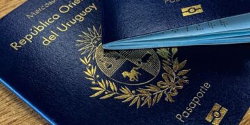 Traja cudzinci odsúdení v Uruguaji za pokus získať pas s falošnými dokladmi 1 Traja cudzinci odsúdení v Uruguaji za pokus získať pas s falošnými dokladmi