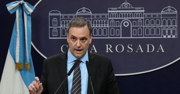 Dva policisté potvrdili před soudem půjčku ve výši 100 000 USD argentinskému náčelníkovi štábu 65 Dva policisté potvrdili před soudem půjčku ve výši 100 000 USD argentinskému náčelníkovi štábu