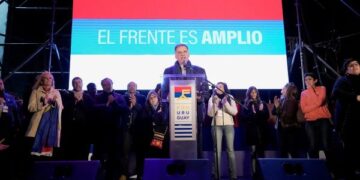 Nízky súhlas vlády zvýrazňuje vnútorné napätie Frente Amplio v Uruguaji 1 Nízky súhlas vlády zvýrazňuje vnútorné napätie Frente Amplio v Uruguaji