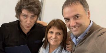 Adorniho přiznání prohlubuje rozdělení v Mileiově kabinetu a opozice se ho snaží odsoudit 1 Adorniho přiznání prohlubuje rozdělení v Mileiově kabinetu a opozice se ho snaží odsoudit