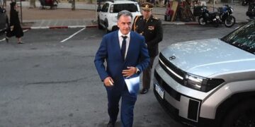Orsi použil auto darované na jeho kampaň, aby zaplatil za časť nákladného vozidla Hyundai, podľa Search 1 Orsi použil auto darované na jeho kampaň, aby zaplatil za časť nákladného vozidla Hyundai, podľa Search