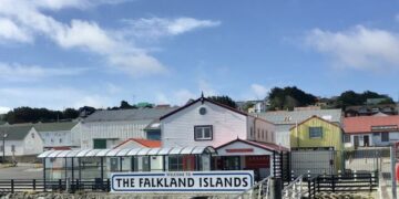 Argentinský ministr zahraničí požaduje jednání o Falklandách/Malvínách a popírá, že by se ostrované rozhodli o suverenitě 1 Argentinský ministr zahraničí požaduje jednání o Falklandách/Malvínách a popírá, že by se ostrované rozhodli o suverenitě