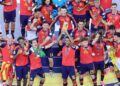 Španělsko je korunováno mistrem světa, když porazilo Argentinu 1:0 v prodloužení finále 66 Španělsko je korunováno mistrem světa, když porazilo Argentinu 1:0 v prodloužení finále