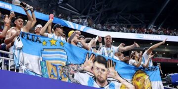FIFA vetovala snímky Falkland/Malvín v semifinále Argentina-Anglie 1 FIFA vetovala snímky Falkland/Malvín v semifinále Argentina-Anglie